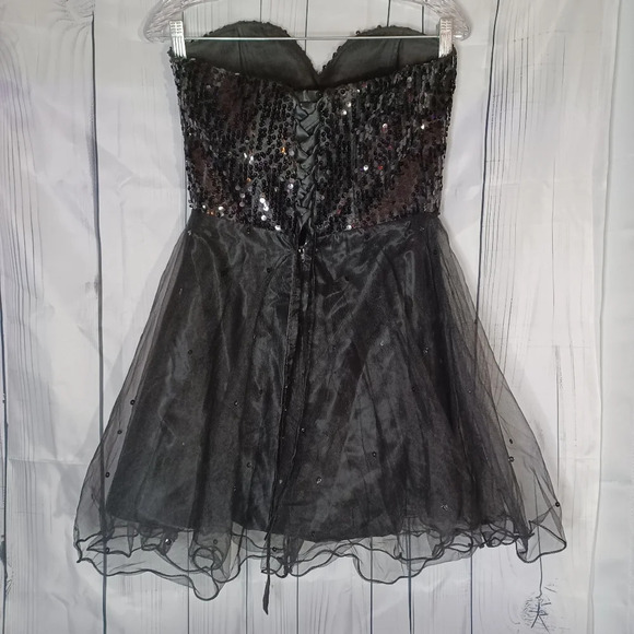 For your special day black strapless sequin mini dress - Picture 7 of 13